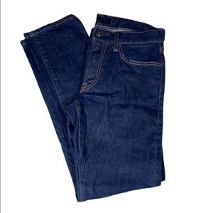 Uniqlo Dark Wash Skinny Denim Jean 32” Inseam Size 28 US 6